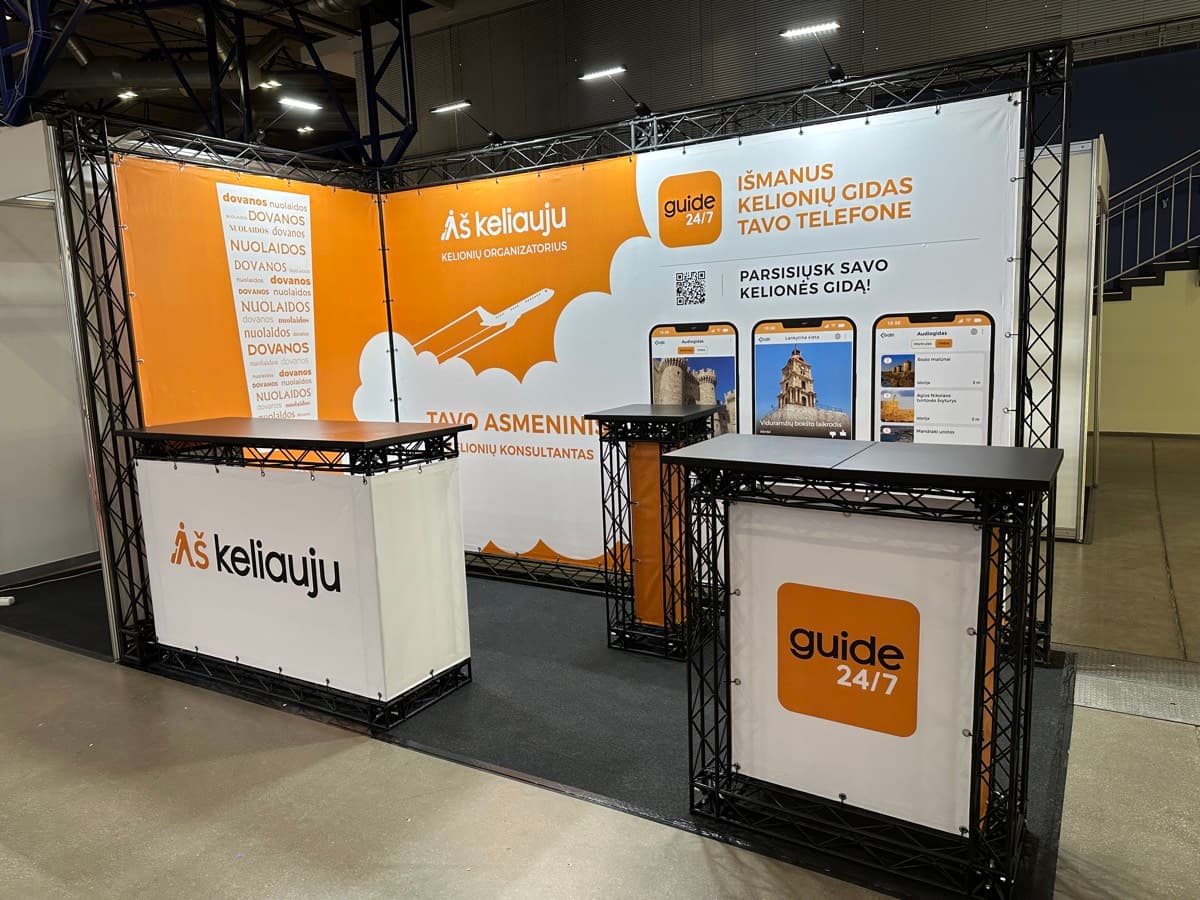 Ceļojumu uzņēmuma 4x2m stends